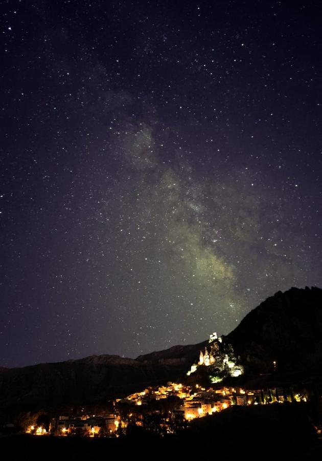 Вилла Casa La Oliva Альбанчес-де-Убеда Экстерьер фото